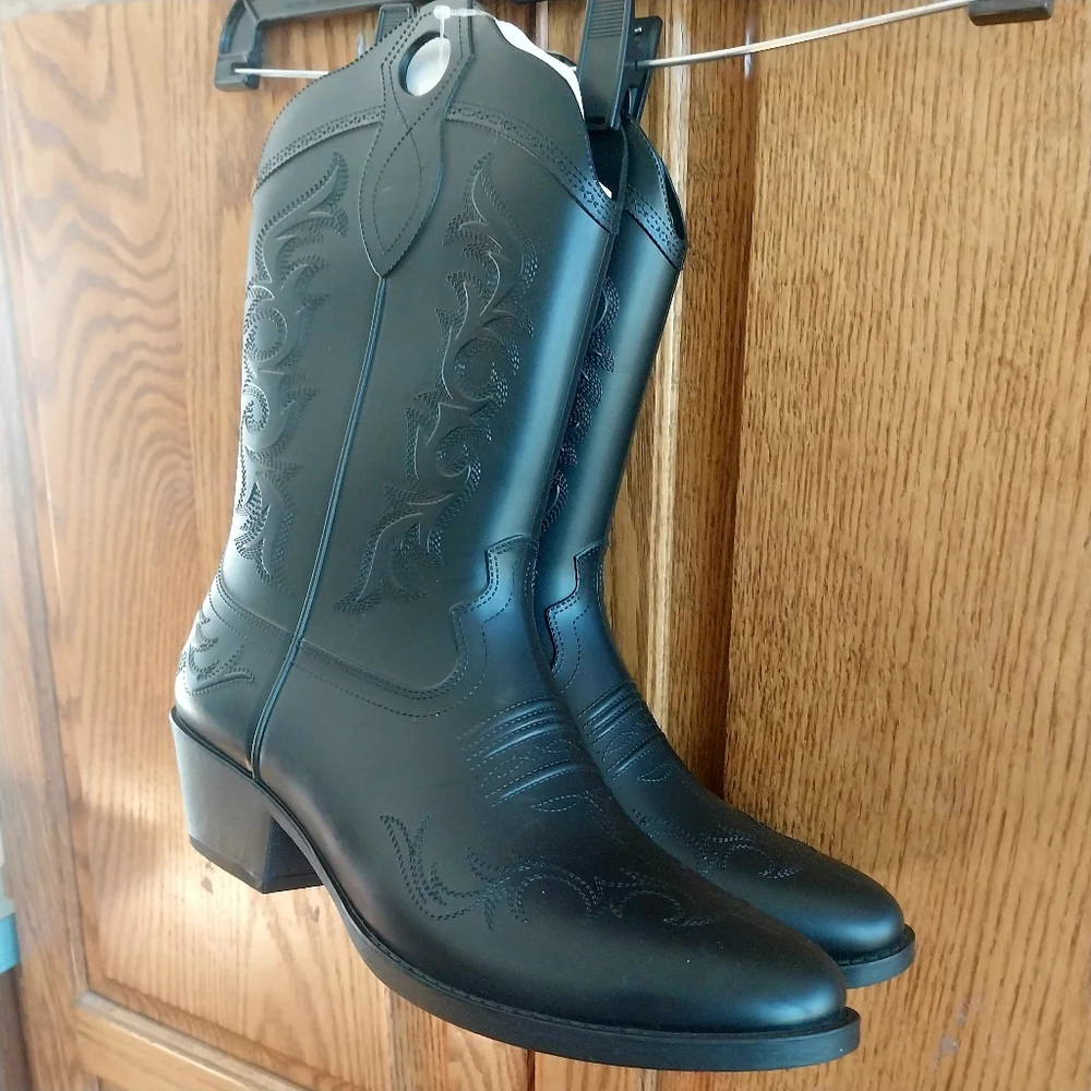 Rubber Cowboy Boots NWT Women's Size 8 Black Pull-on Rain Boots Water‎ Resistant